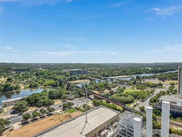 222 West Ave 1901, Austin TX 78701
