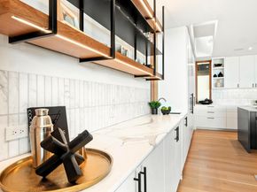 807 Redbud TRL, West Lake Hills TX 78746