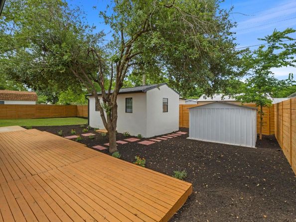 1305 Ridgehaven DR, Austin TX 78723