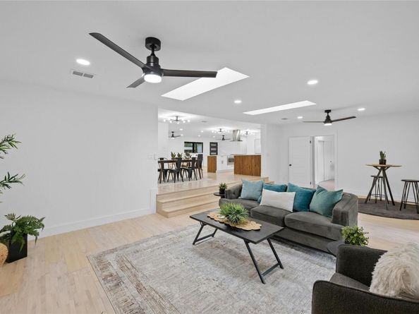 1305 Ridgehaven DR, Austin TX 78723