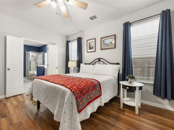 1404 Jenkins BND 11, Austin TX 78748
