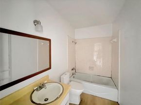 8611 Putnam DR 104, Austin TX 78757