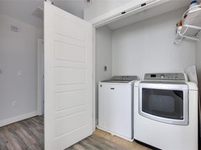 2009 Sager DR 270C, Austin TX 78741