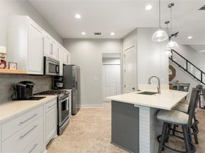3814 Ridgelea DR A, Austin TX 78731