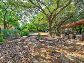 111 Roberts CIR, Georgetown TX 78633