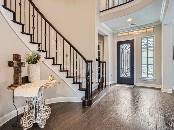 921 Morning Moon CIR, Austin TX 78732
