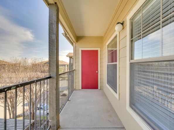 2320 Gracy Farms LN 932, Austin TX 78758