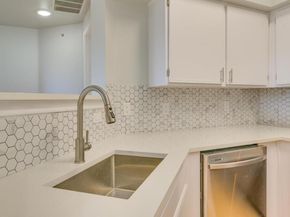 2320 Gracy Farms LN 932, Austin TX 78758