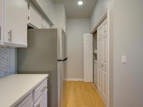 2320 Gracy Farms LN 932, Austin TX 78758