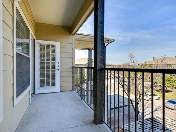 2320 Gracy Farms LN 932, Austin TX 78758