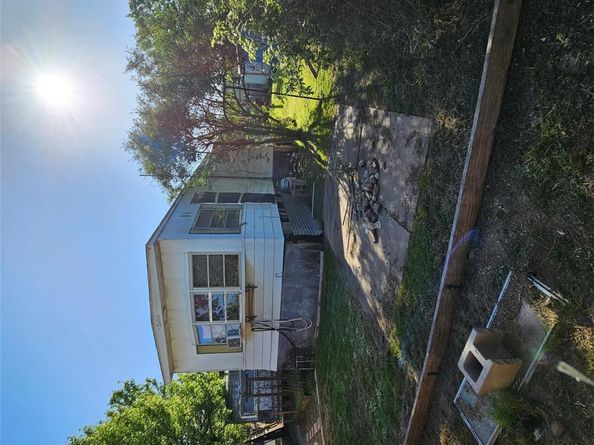 106 Walnut DR, Austin TX 78753