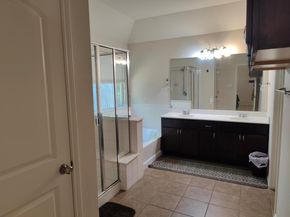 528 S Brook DR, Leander TX 78641