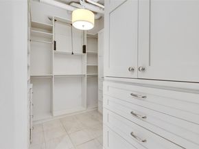 800 W 5th ST 1008, Austin TX 78703