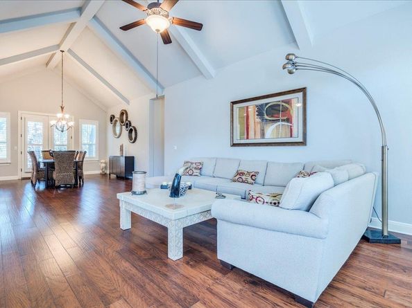 2513 Hopsack Mills RD, Austin TX 78748