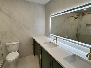 1712 Hillcrest LN, Austin TX 78721