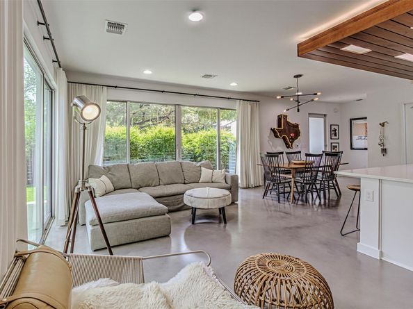 104 W 45 St, Austin TX 78751