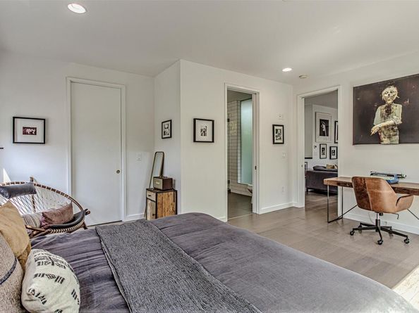 104 W 45 St, Austin TX 78751