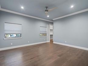 8 Cove Creek LN, Austin TX 78738