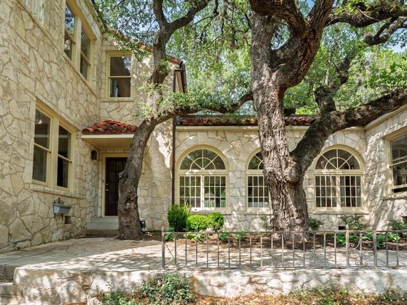 806 Rosedale TER, Austin TX 78704