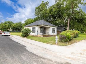1909 E 14th ST, Austin TX 78702