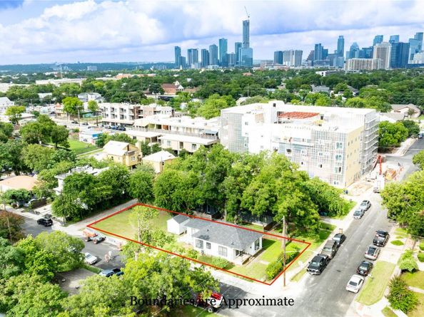 1909 E 14th ST, Austin TX 78702