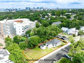1909 E 14th ST, Austin TX 78702