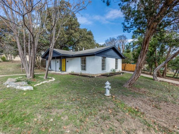 400 Cherry Hill DR, Austin TX 78704