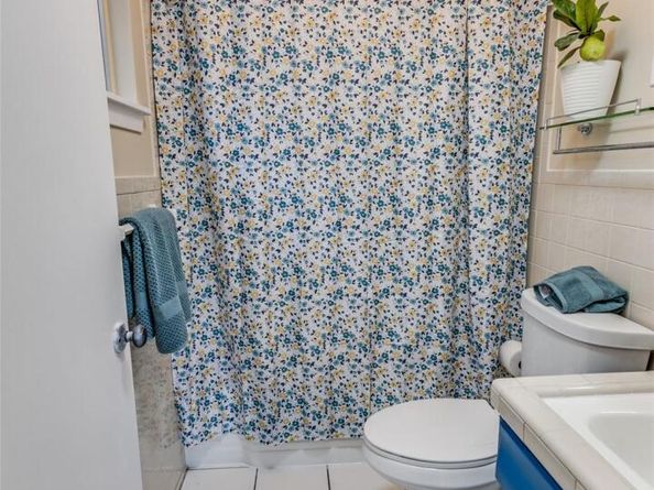 400 Cherry Hill DR, Austin TX 78704