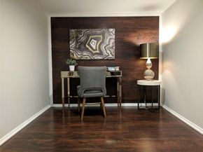 507 Sabine ST 608, Austin TX 78701