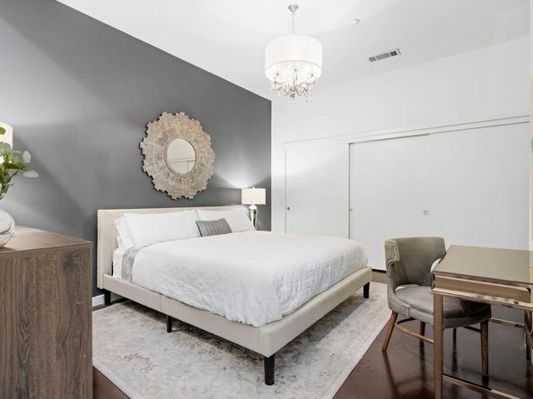 507 Sabine ST 608, Austin TX 78701