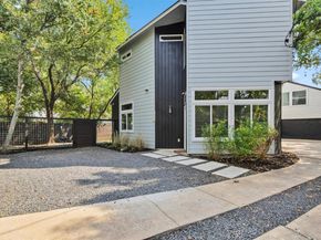 5609 Tura LN A, Austin TX 78721