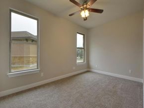 208 Venture BLVD S, Point Venture TX 78645