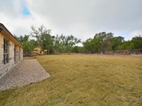 208 Venture BLVD S, Point Venture TX 78645