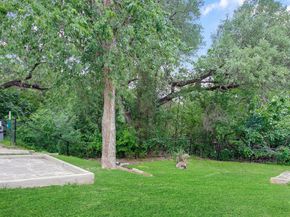 3204 Menchaca RD 103, Austin TX 78704