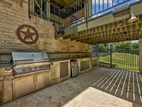 12004 Mira Mesa DR, Austin TX 78732
