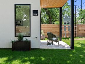 517 Tillery ST 1, Austin TX 78702
