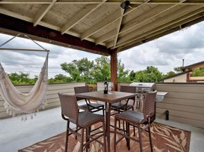 2204 E 13th ST A and B, Austin TX 78702