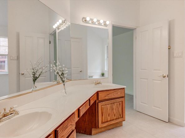 6604 Donner CV, Austin TX 78749