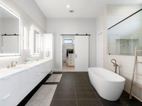 18601 Sugar Maple DR, Lago Vista TX 78645