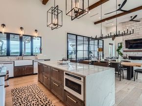 1733 Nightlife CV, Spicewood TX 78669