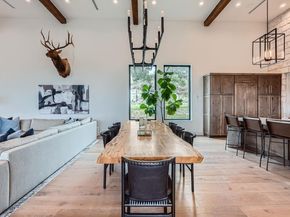 1733 Nightlife CV, Spicewood TX 78669