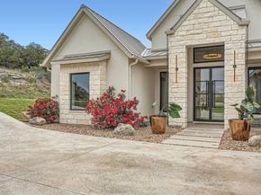 1733 Nightlife CV, Spicewood TX 78669
