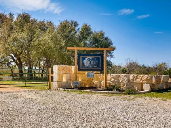 1733 Nightlife CV, Spicewood TX 78669