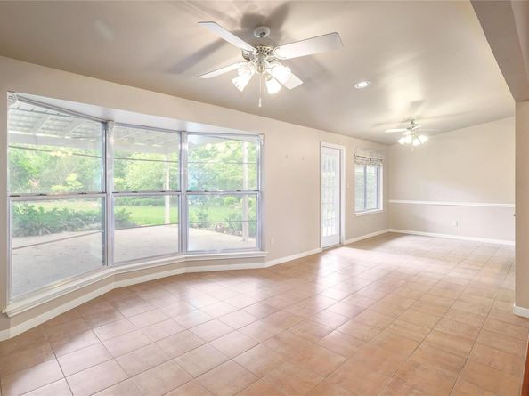 7300 Greenhaven DR, Austin TX 78757