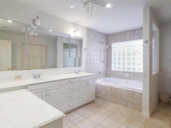7300 Greenhaven DR, Austin TX 78757