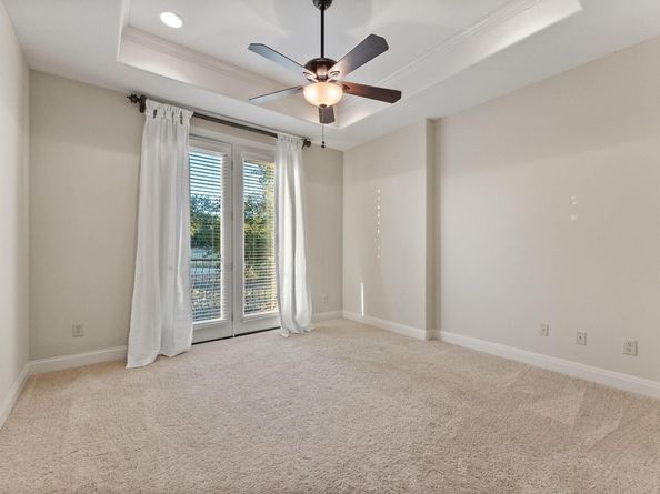 7409 Lantern View DR, Jonestown TX 78645