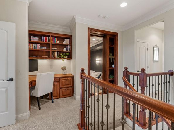 7409 Lantern View DR, Jonestown TX 78645