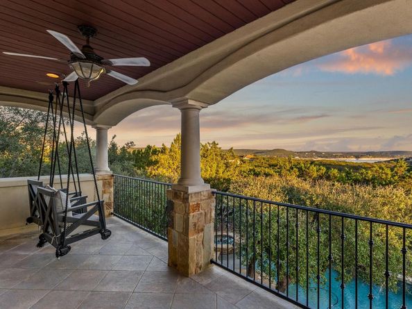 7409 Lantern View DR, Jonestown TX 78645