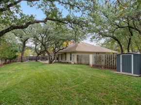 109 White Sands DR, Lakeway TX 78734