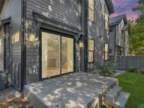 2211 Santa Rosa ST, Austin TX 78702